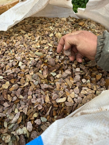 Златолит персиковый декоративная каменная крошка купить в Голицыно