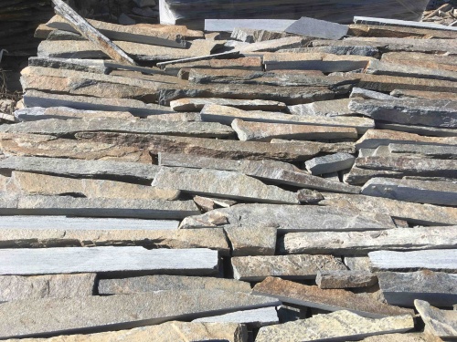 Горбушка златолит мультиколор для облицовки купить в Голицыно