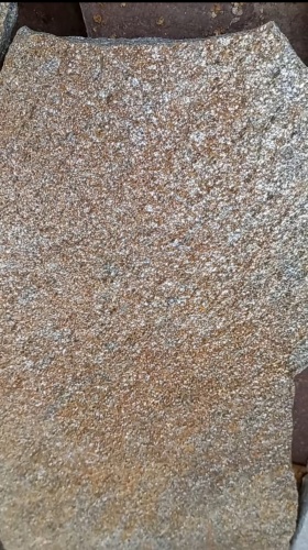 Плитняк златолит серебристый для цоколя, отмостки купить в Голицыно