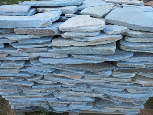 Плитняк златолит зелёный галтованный для цоколя купить в Голицыно